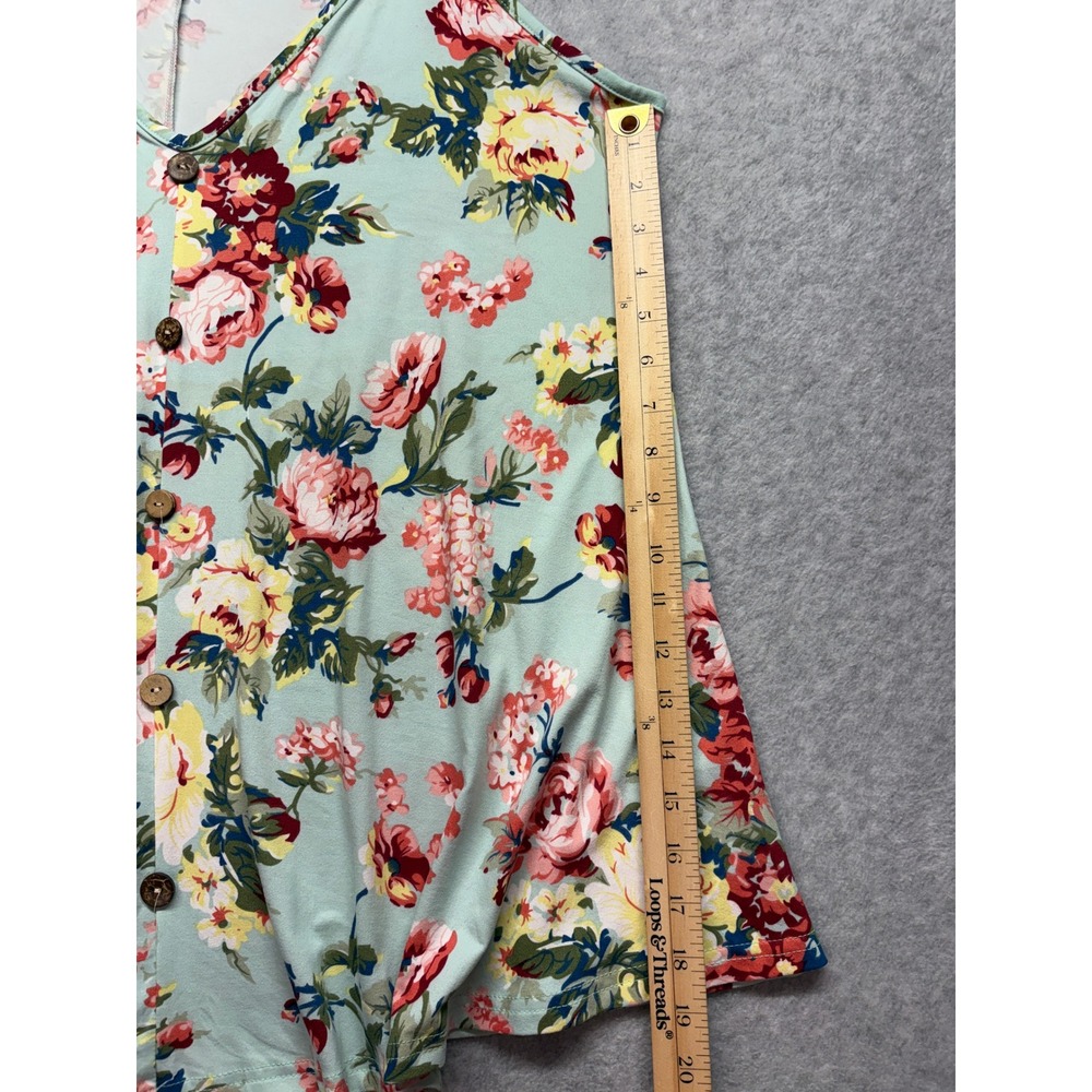 Monnuro Womens 2X Floral Cami Tank Top Mint Green V-Neck Button Front Sleeveless - Picture 8 of 11